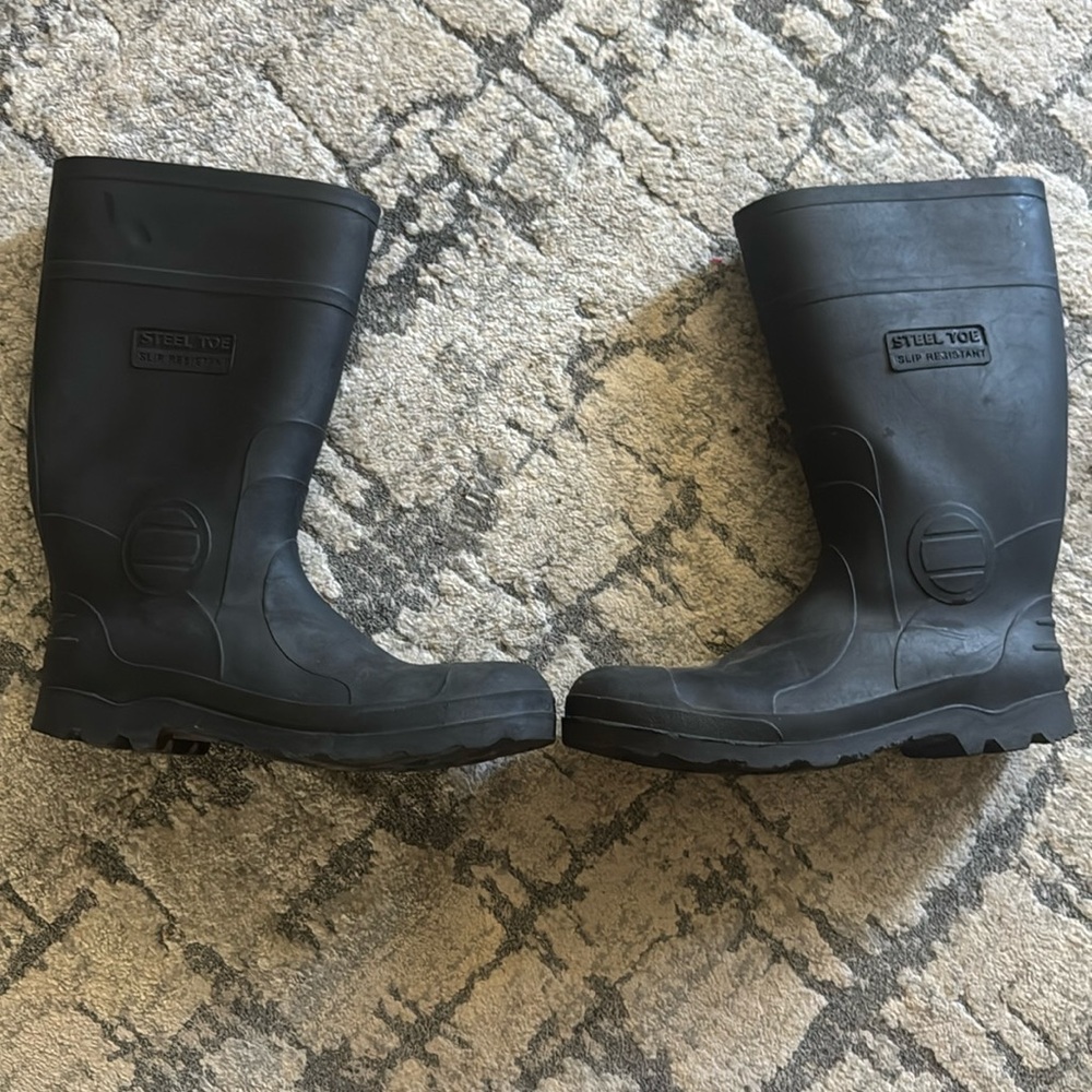 Steel Toe Slip Resistant